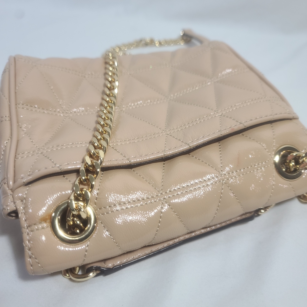 Michael Kors Vivianne Small Flap Shoulder Crossbody Patent Leather Beige Purse - Picture 3 of 16